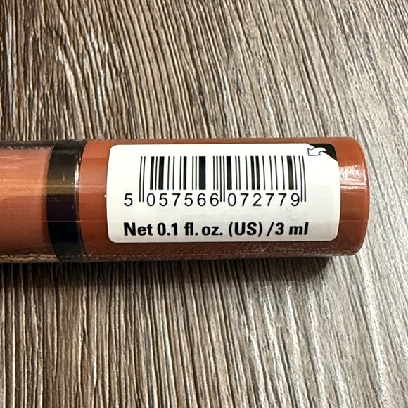 5/$20 Build Your Own Makeup Bundle-Revolution Gloss - Sheer Attraction - Picture 3 of 3